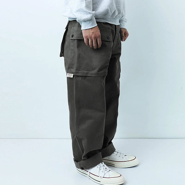 Plus Size Loose Cargo Pants