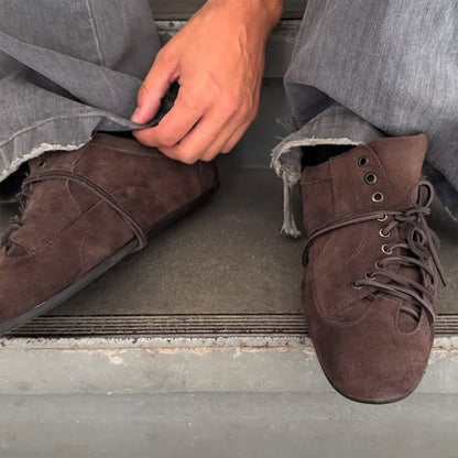 Derby Football Sneaker