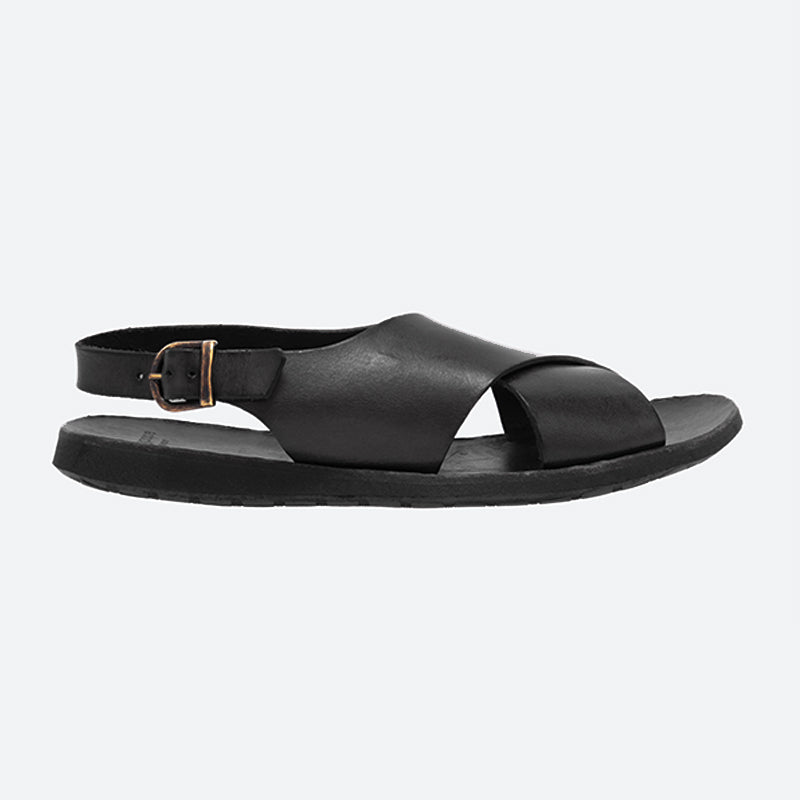 Ease Buckle Leather Sandal